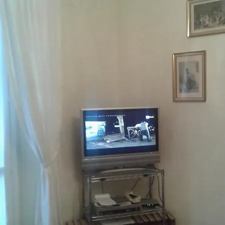 Via Comune Antico * Milão